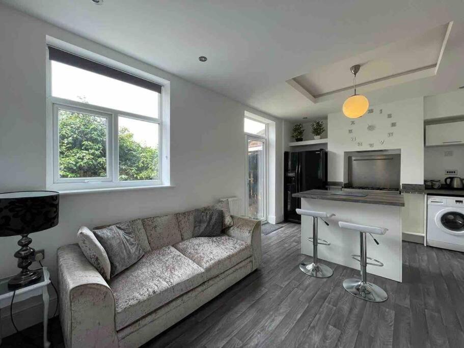 2 Bed Sleeps 6 Beach Retreat St Annes On Sea Villa Lytham St Annes Buitenkant foto