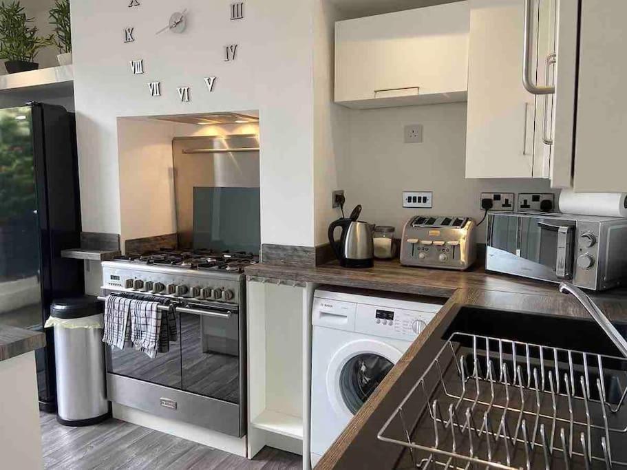 2 Bed Sleeps 6 Beach Retreat St Annes On Sea Villa Lytham St Annes Buitenkant foto