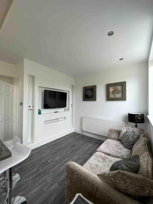 2 Bed Sleeps 6 Beach Retreat St Annes On Sea Villa Lytham St Annes Buitenkant foto